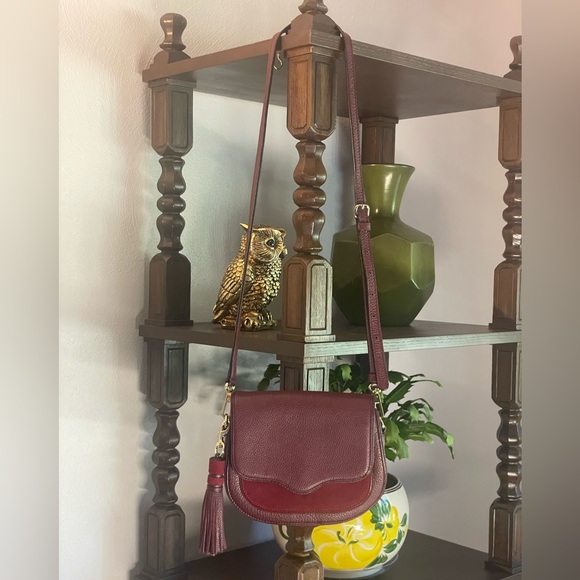 Rebecca Minkoff Handbags - SOLD. Rebecca Minkoff crossbody